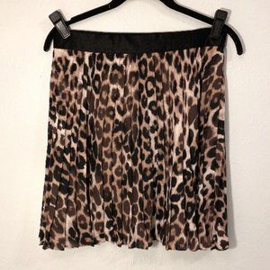 Express pleated leopard print skirt